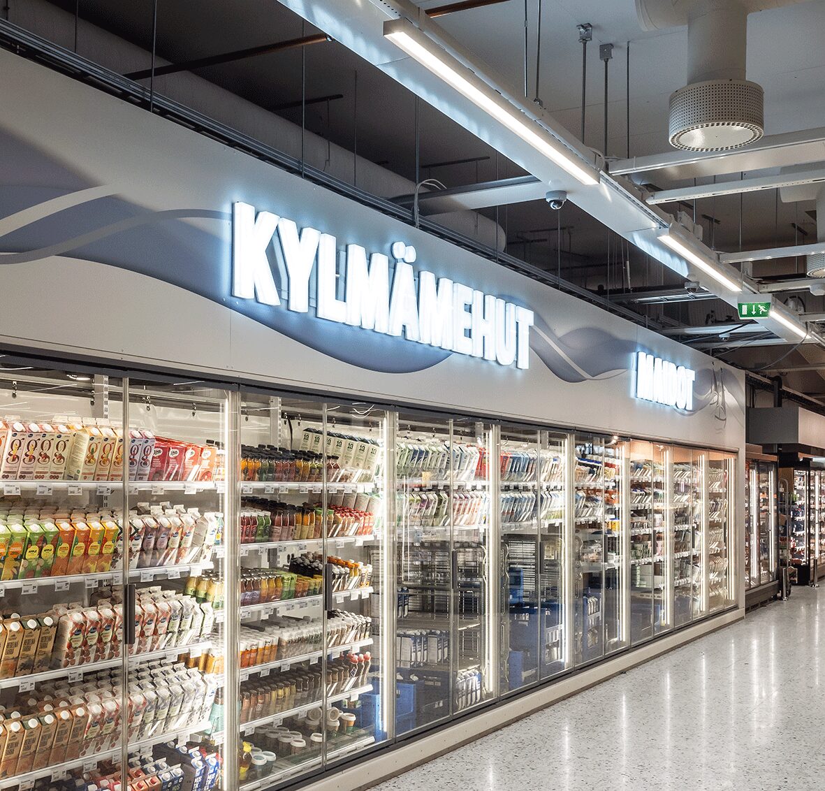 The photometric properties of Airam's energy-efficient Marketta are optimised especially for retail and store lighting needs