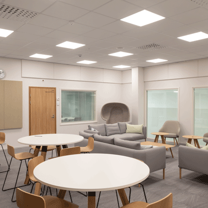 Plano Pro monitoimitilassa