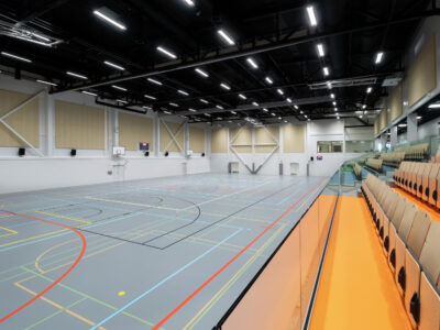 Airamin Sport-valaisimissa on langaton Casambi-ohjaus