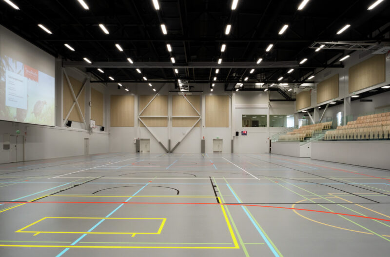 Airamin Sport-valaisimissa on langaton Casambi-ohjaus