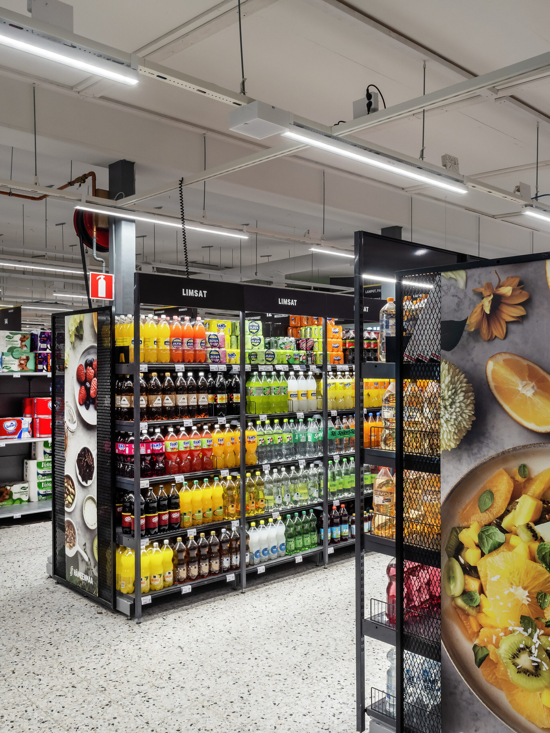 The light distribution characteristics of Airam's energy-efficient Marketta have been optimized specifically for the lighting needs of commercial and retail spaces
