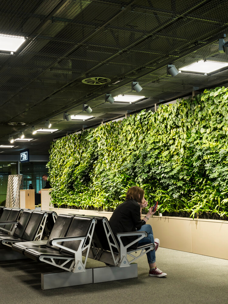 Airam provided the lighting for Finavia Helsinki-Vantaa airport terminals as a wireless Casambi-controlled complete solution