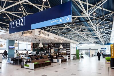 Airam delivered the terminal lighting at Helsinki-Vantaa Airport for Finavia as a wireless Casambi-controlled complete solution